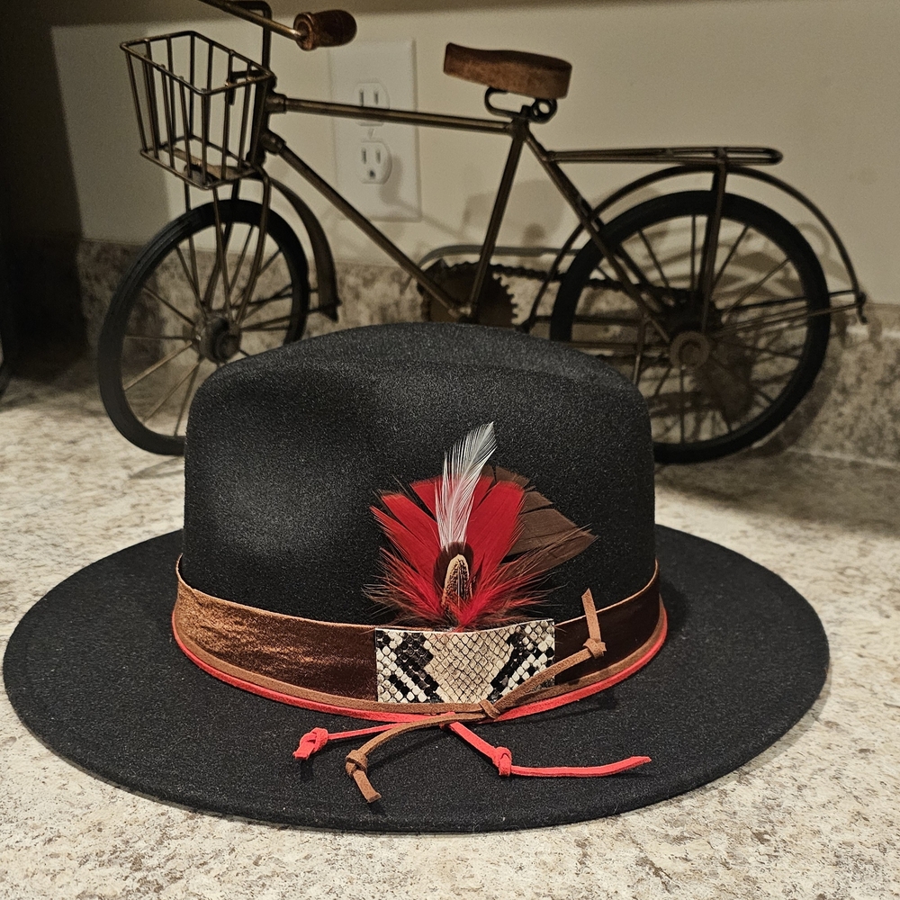 Brand New!!! Unisex, stylish Black FEDORA